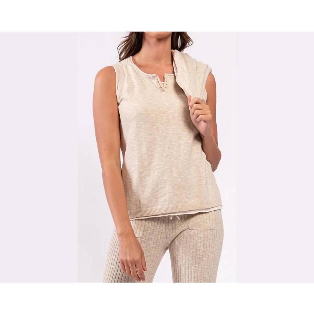 NEW COCO Y CLUB beige tank sweater in beige